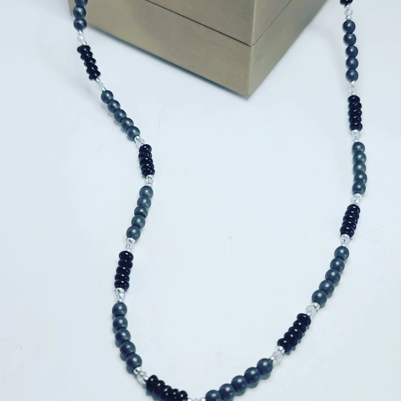 Hematite necklace - Picture 3 of 4